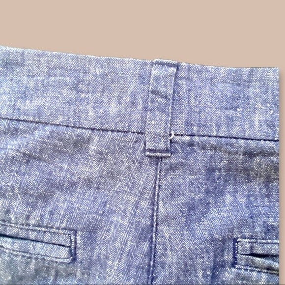 Women's Old Navy Every Day Shorts Mid Rise - Size 10 - 5” inseam - Blue Chambray - Picture 5 of 11
